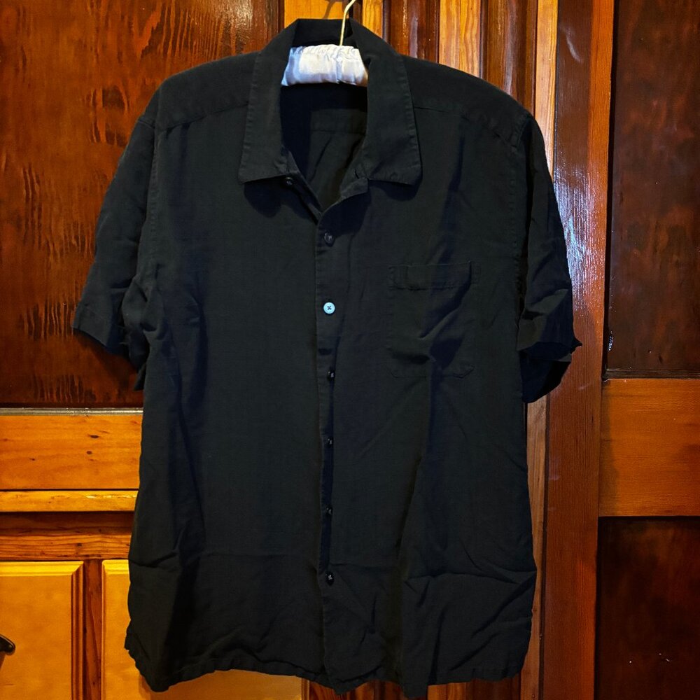 Croft & Barrow Men’s Black 100% Silk Short Sleeve Button Down Shirt Size Large